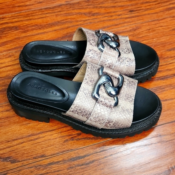 Aerosoles Womens Lima Lug Sole Slide Sandal - Picture 2 of 5